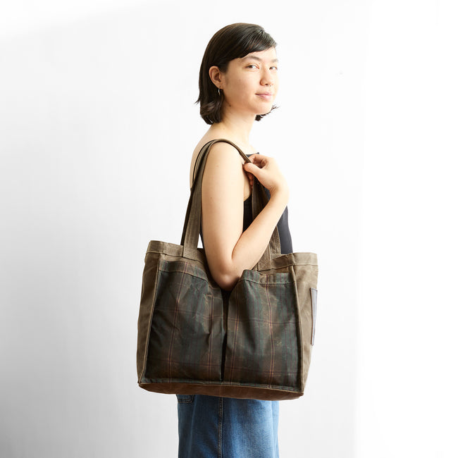 plaid waxed canvas + dark oak waxed canvas | large treki in plaid and dark oak canvas
