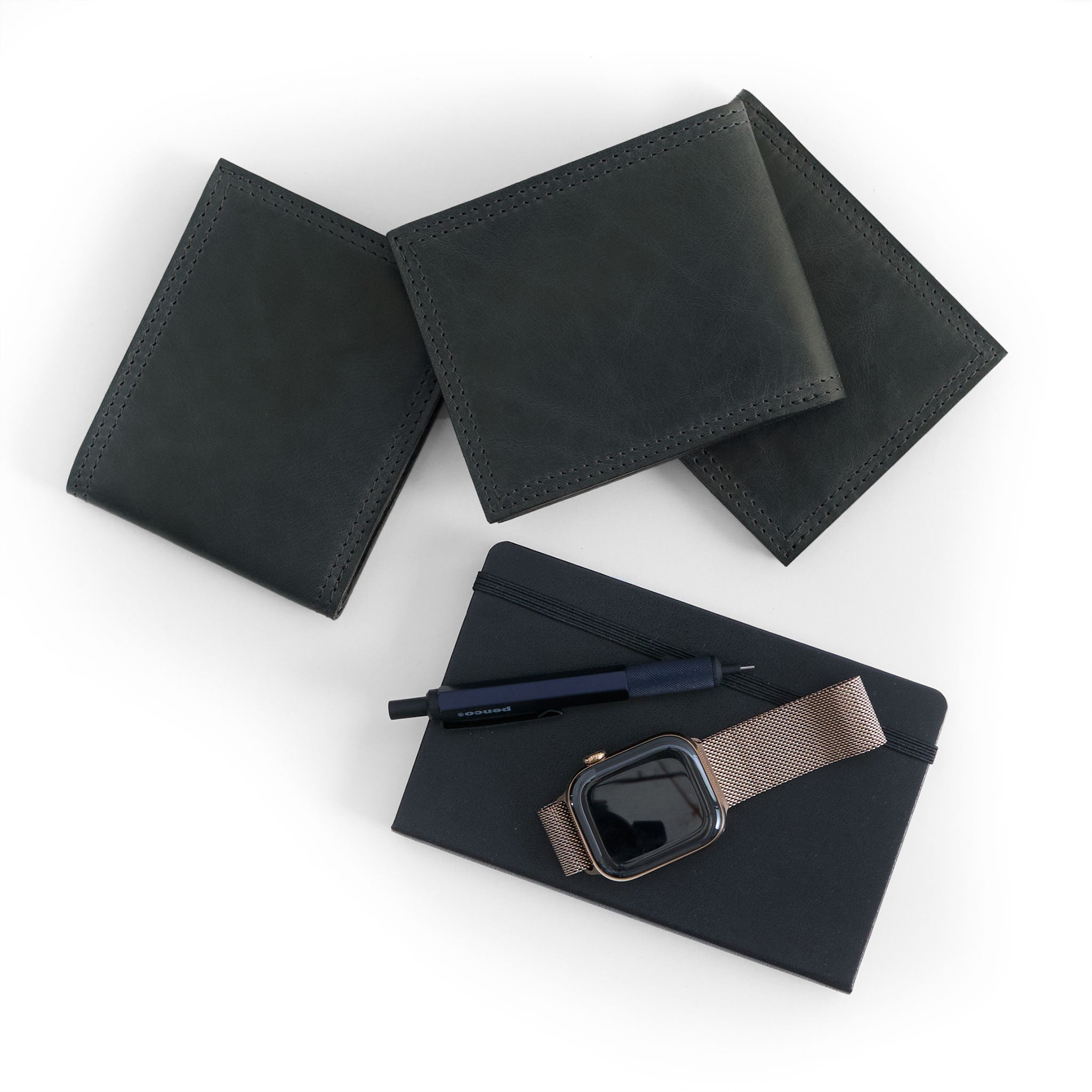 bi fold wallet in midnight grey