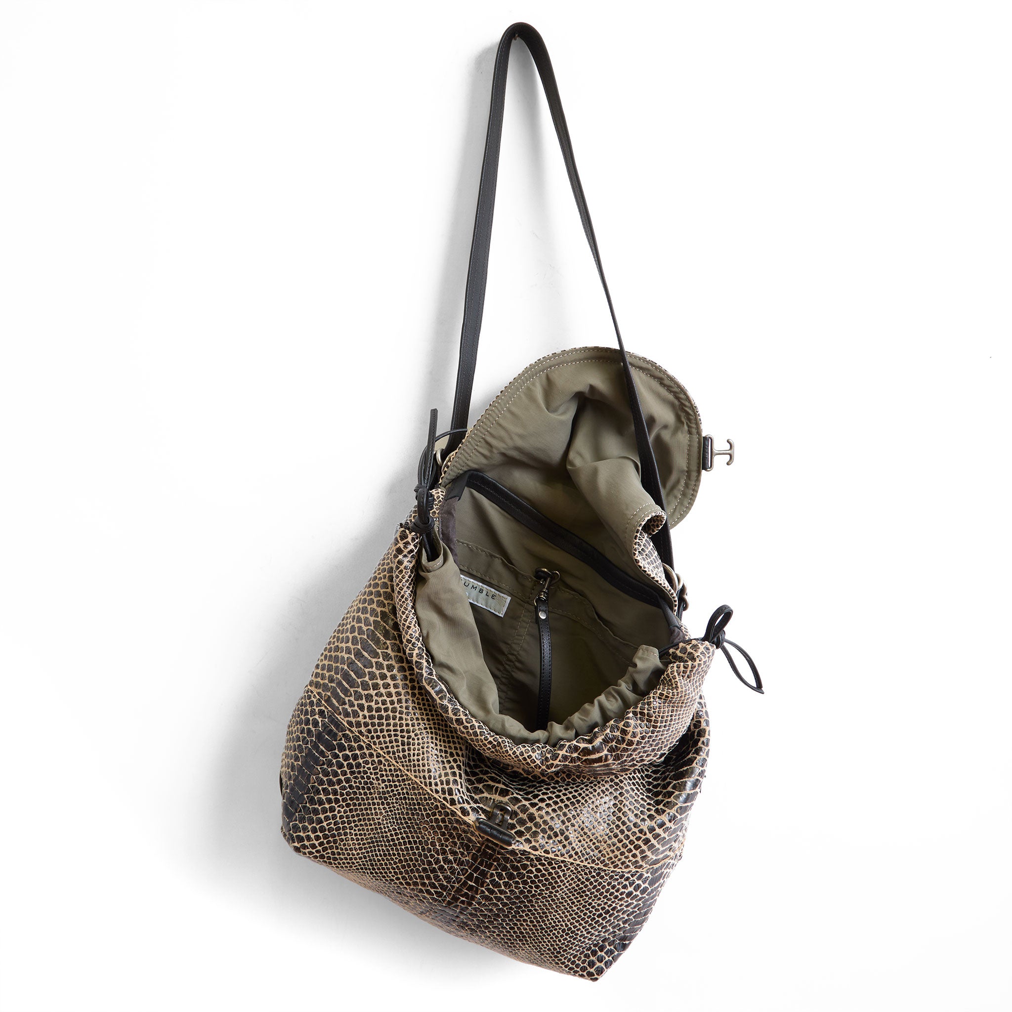 medium 1904 in destroyed soft snake, showcasing interior essex lining