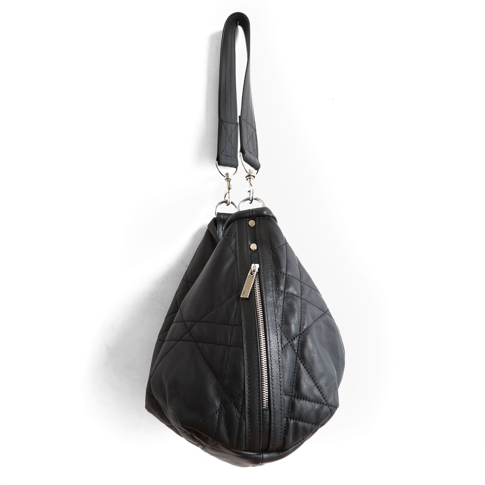 side view of boho e+w dz size medium in quilted pashi black