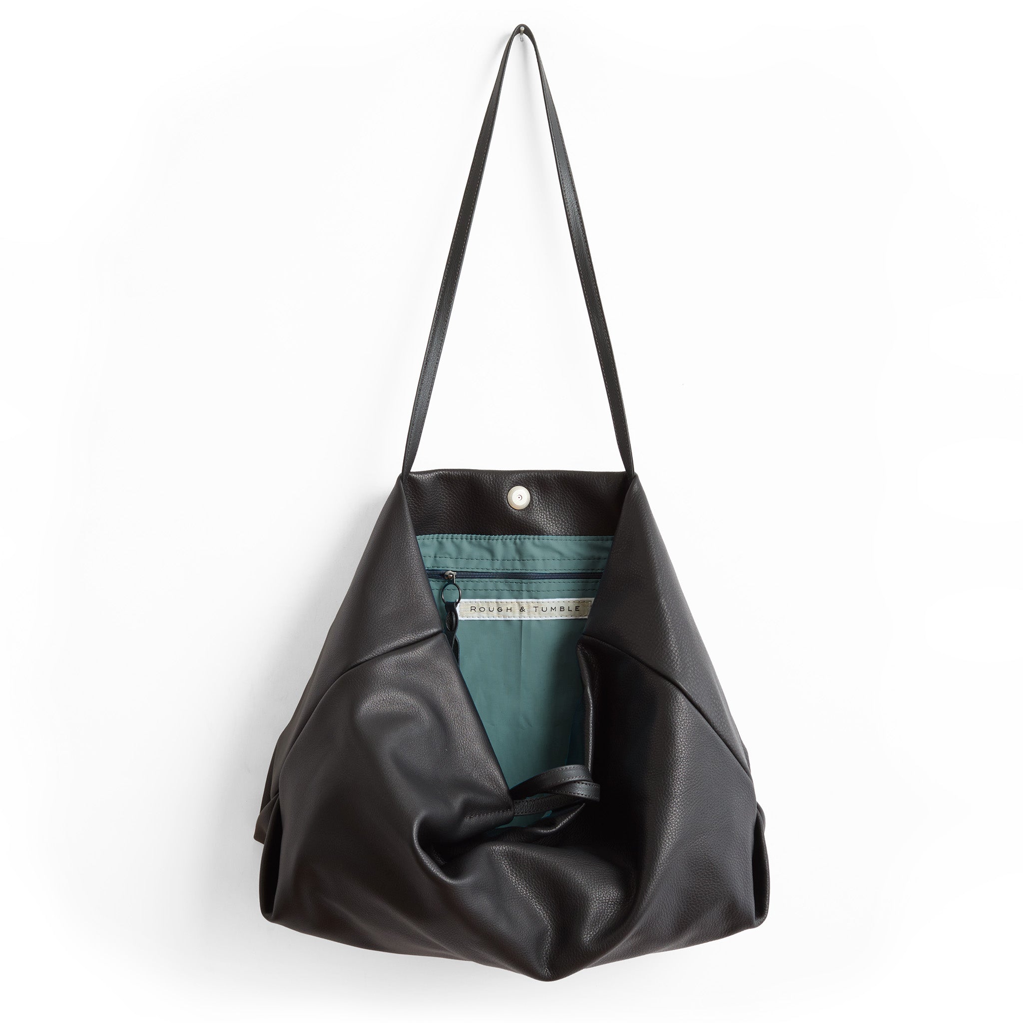 brooklyn tote in honed black, showcasing canada blue lining