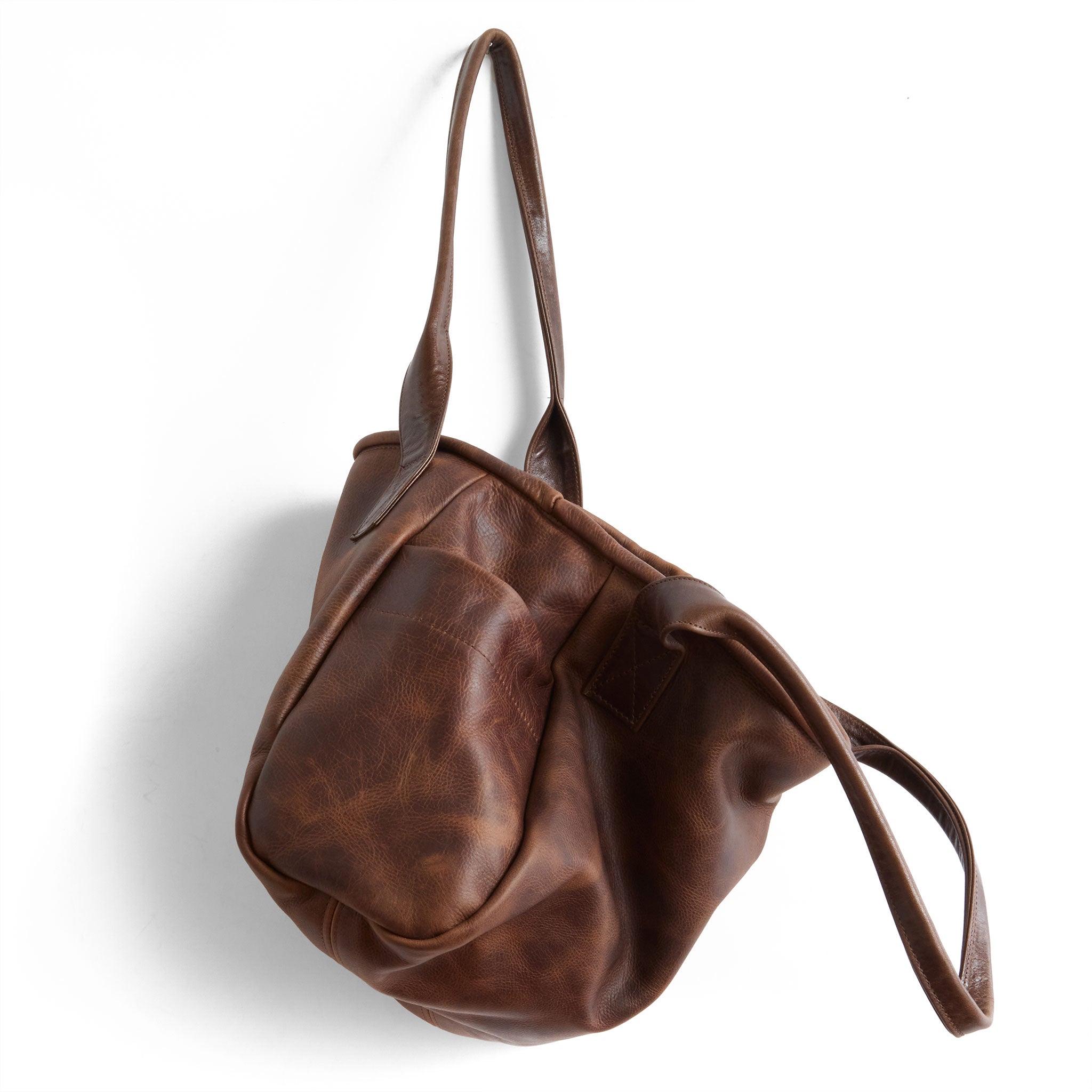 side view of bucket tote in fuentes