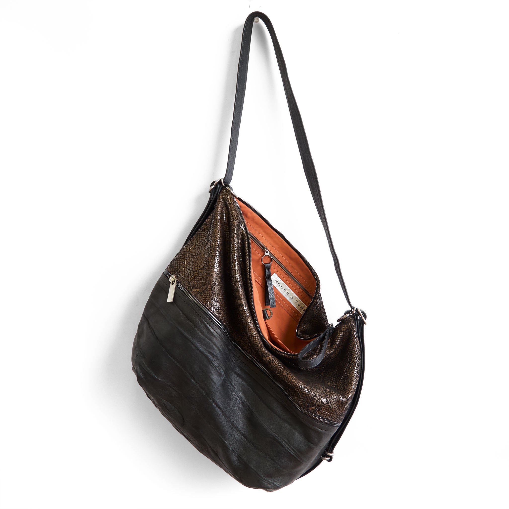 city safari single zip size large with milano black base and chocolate opal top, showcasing cider lining