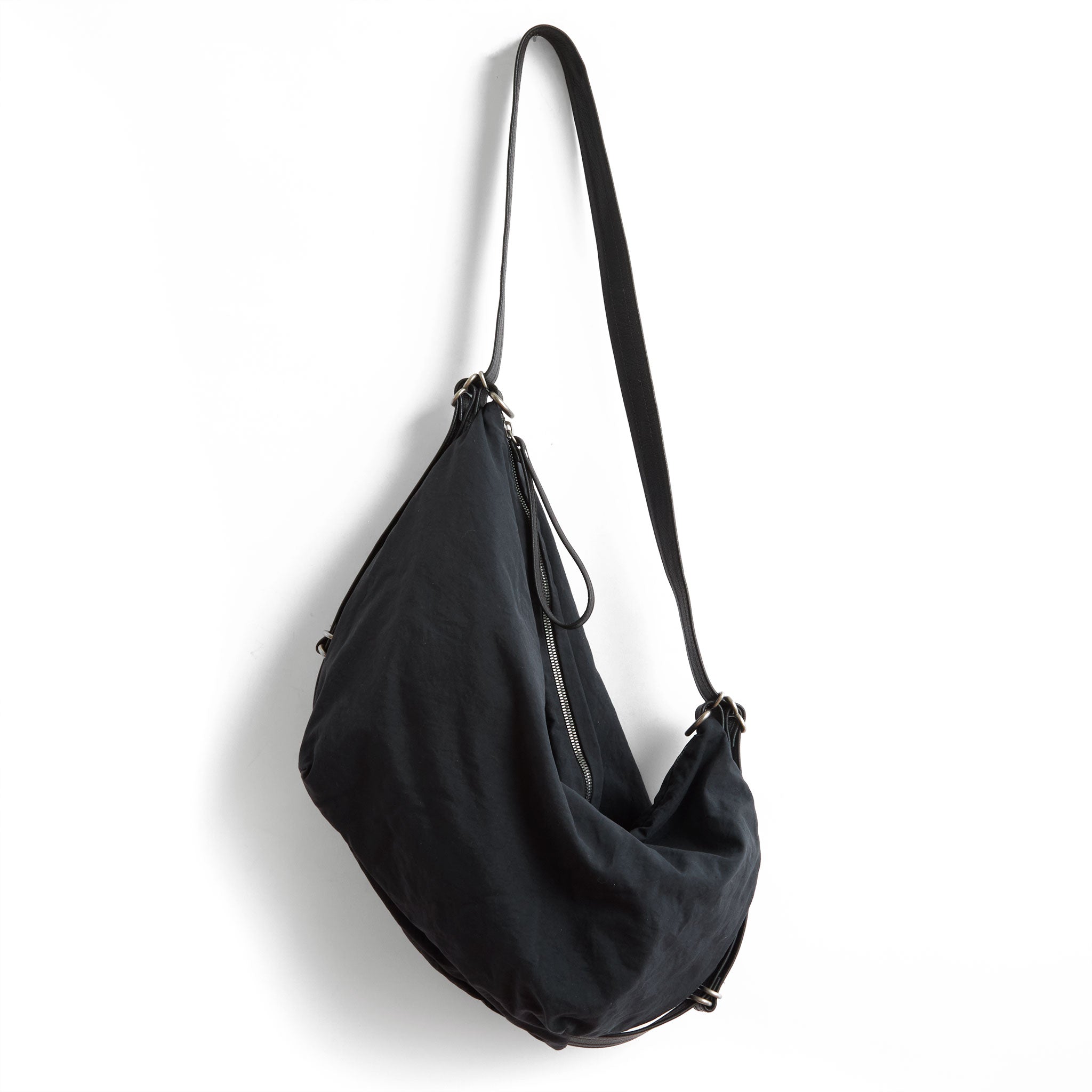 duffel size large in matte black japanese textured canvas