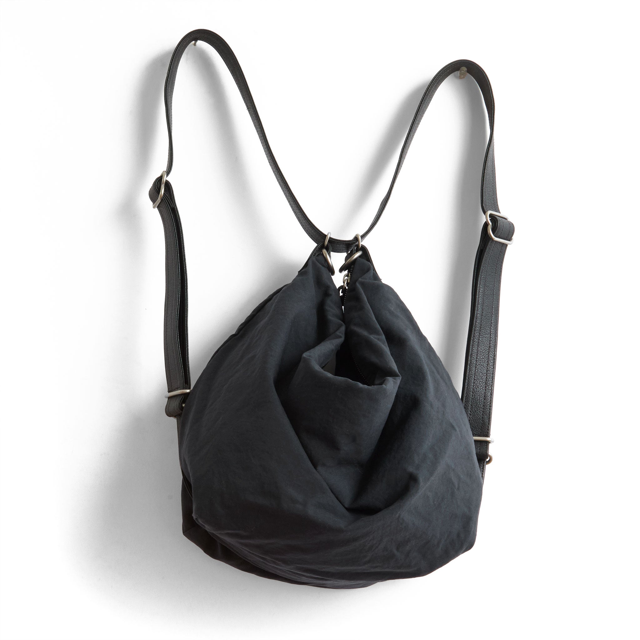 duffel size large in matte black japanese textured canvas