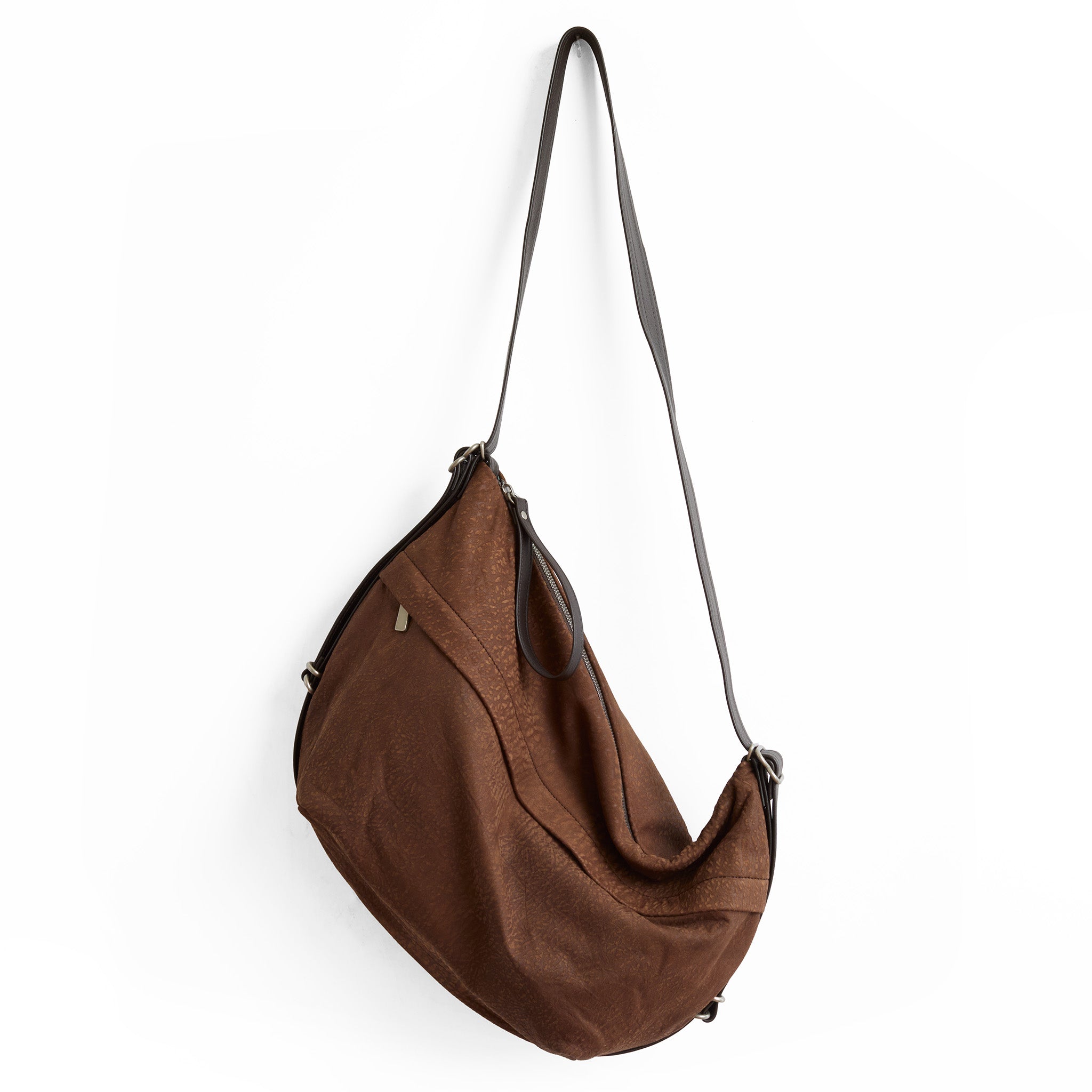 duffel single zip in speckled hen