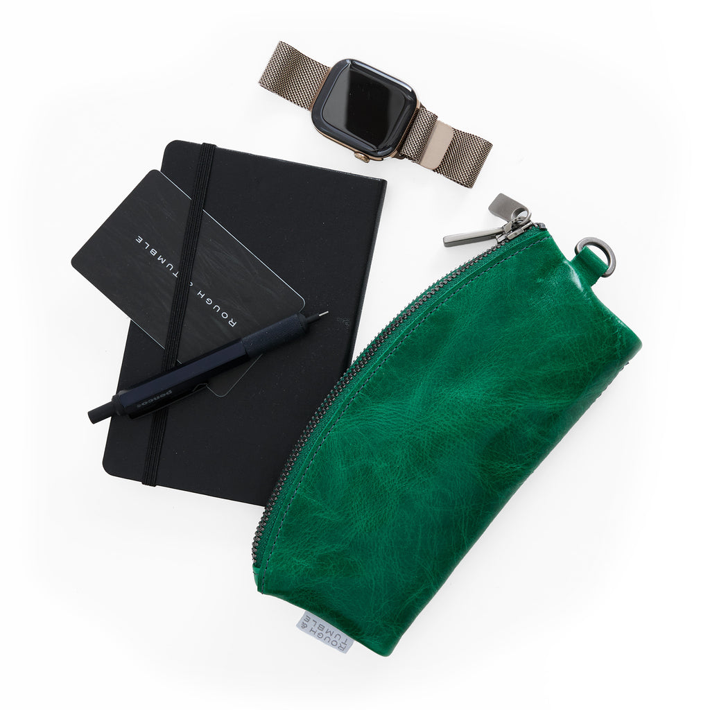 twin pencil in emerald