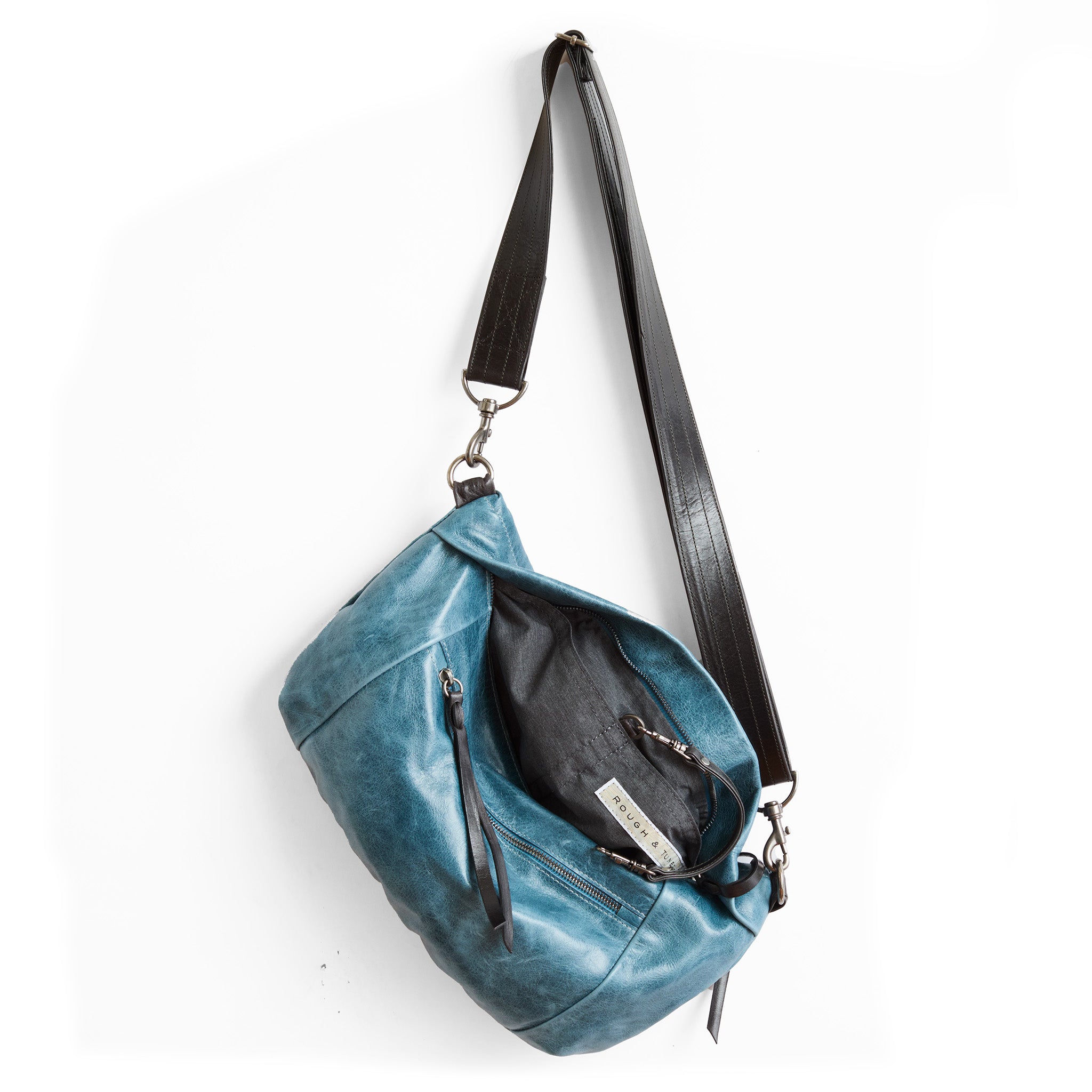 jenny size large in camden, showcasing interior grey chambray lining