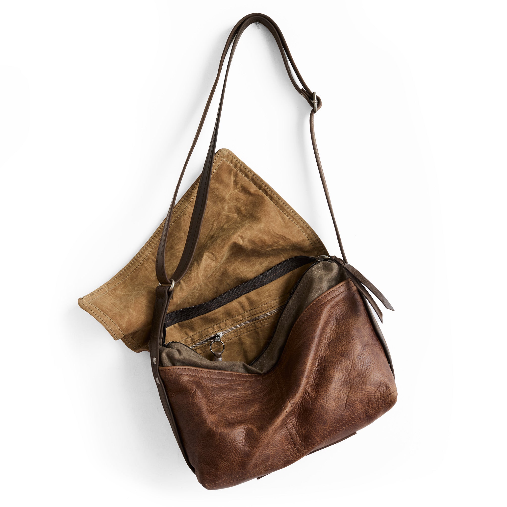 little book bag in fuentes, showcasing interior zippered pocket