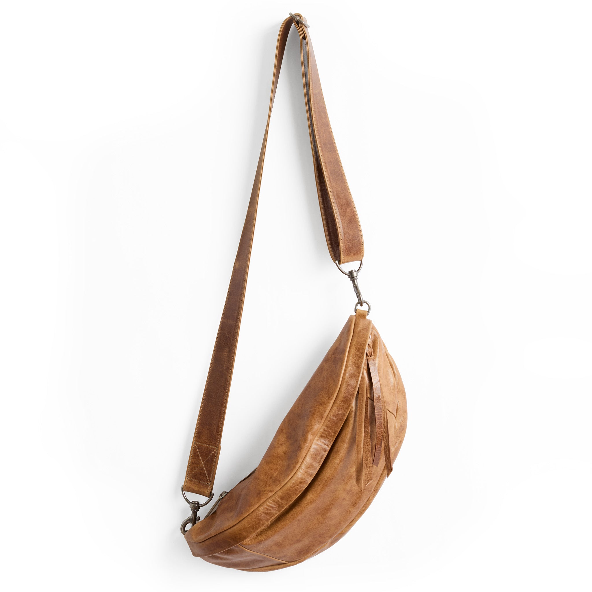 the lissa in light saddle