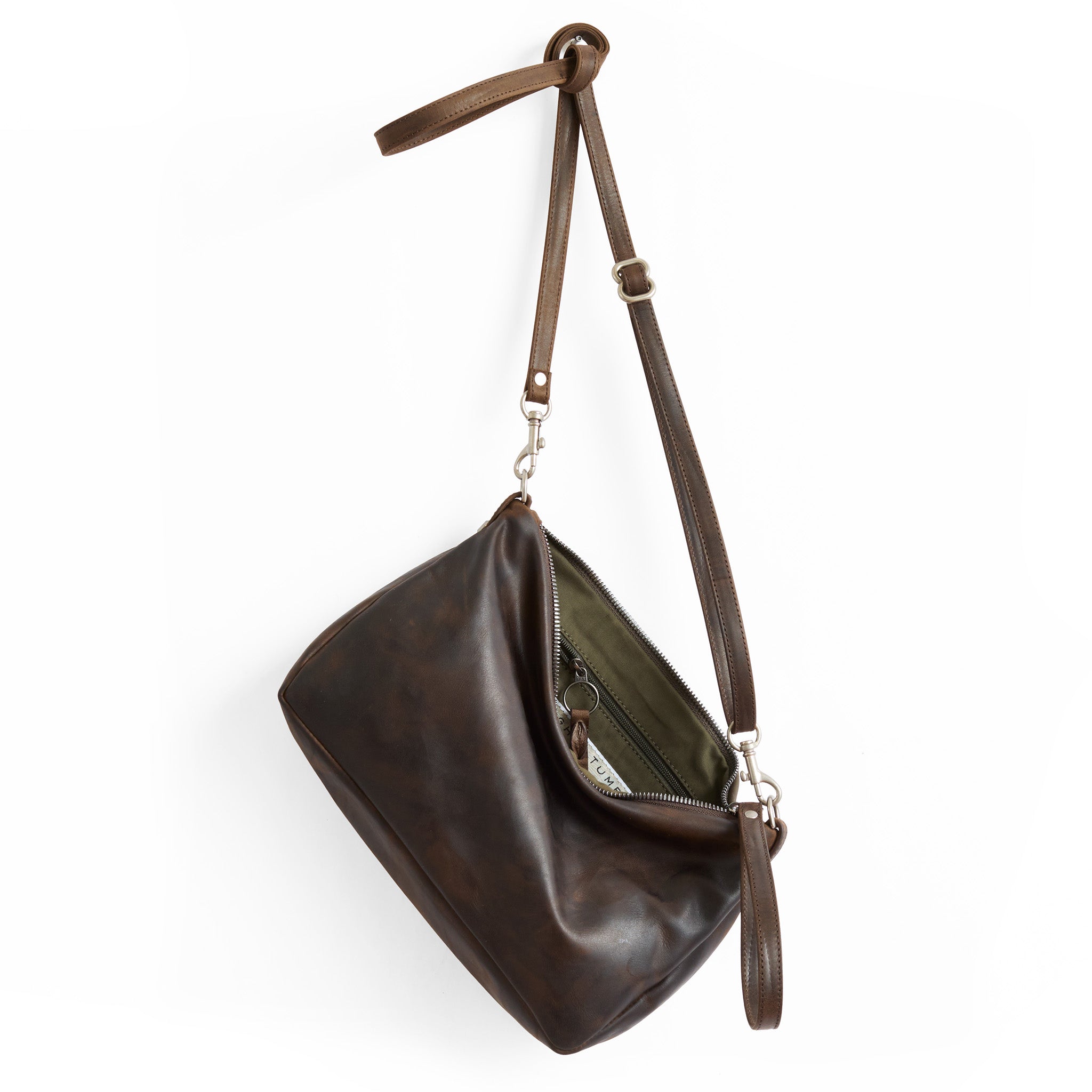 the scottie in distressed espresso showcasing interior kelp lining