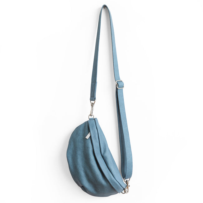 beach blue | pia in beach blue