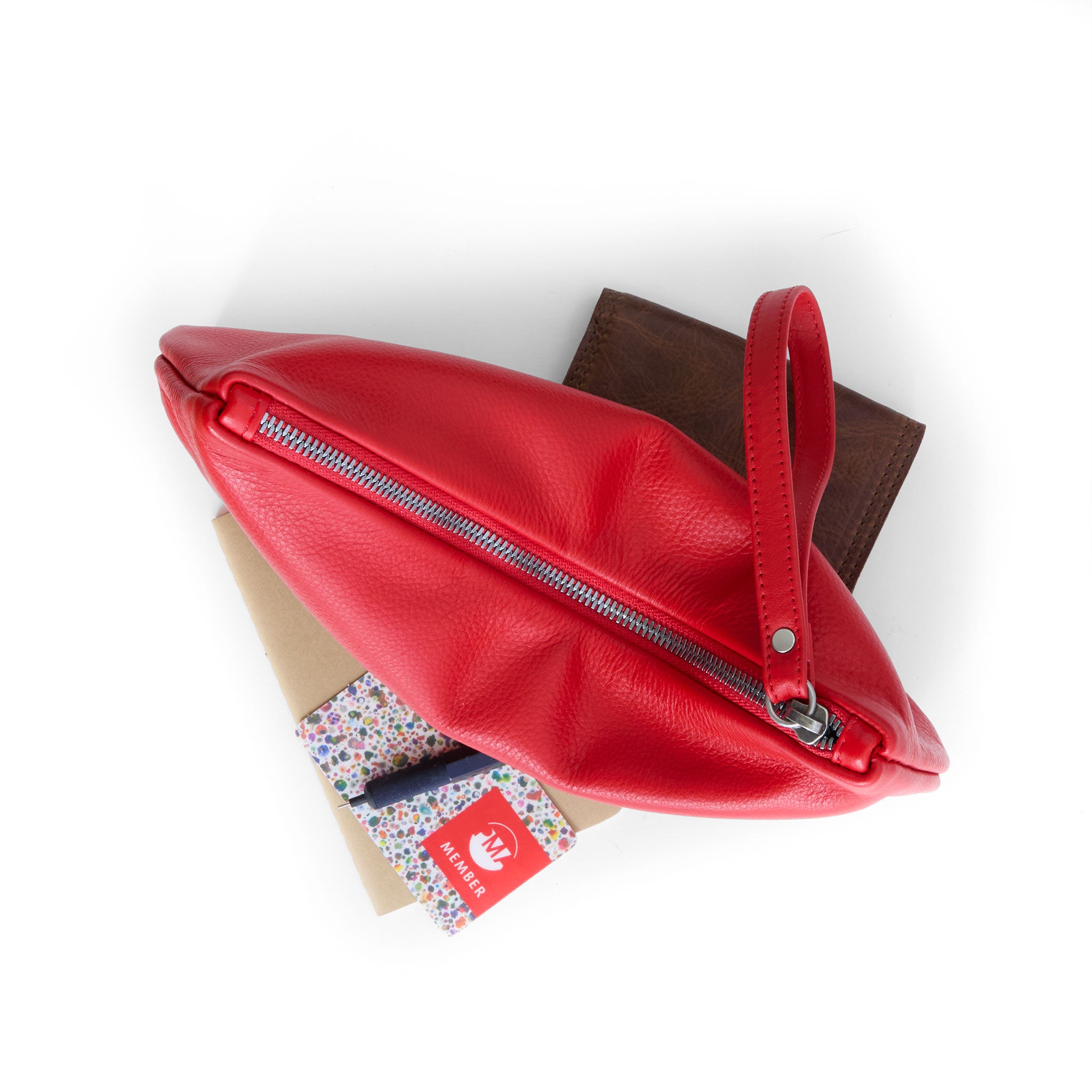 roro in honed red