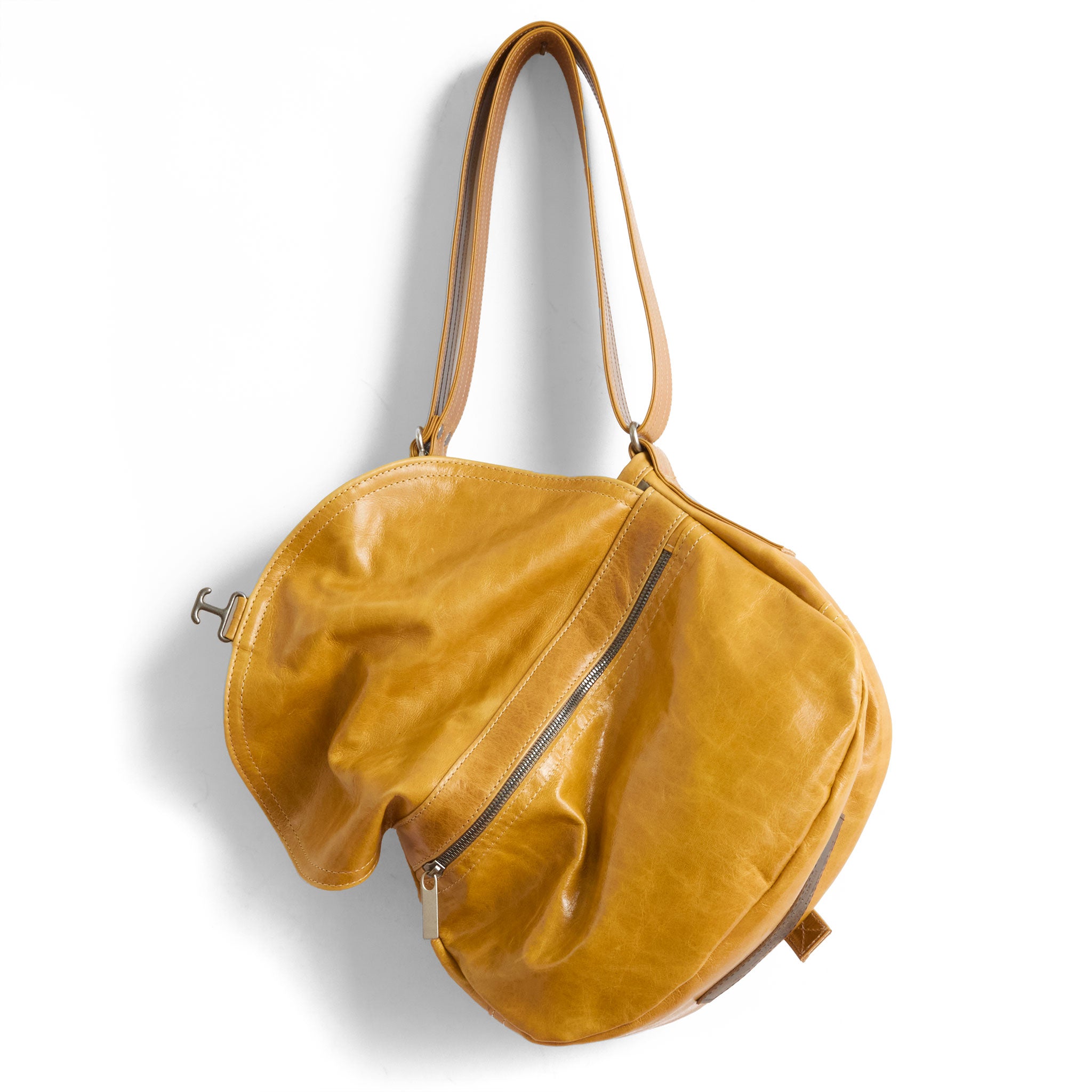 1903 E+W size medium in goldenrod, showcasing back zippered pocket