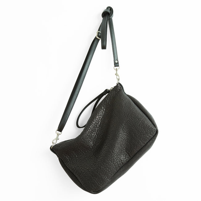 black pebble lamb | scottie in black pebble lamb
