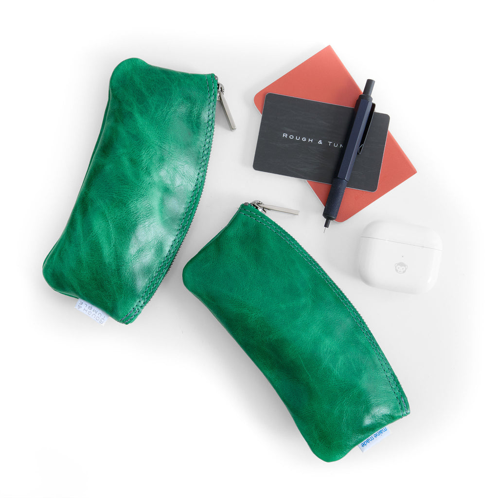 the stylo in emerald