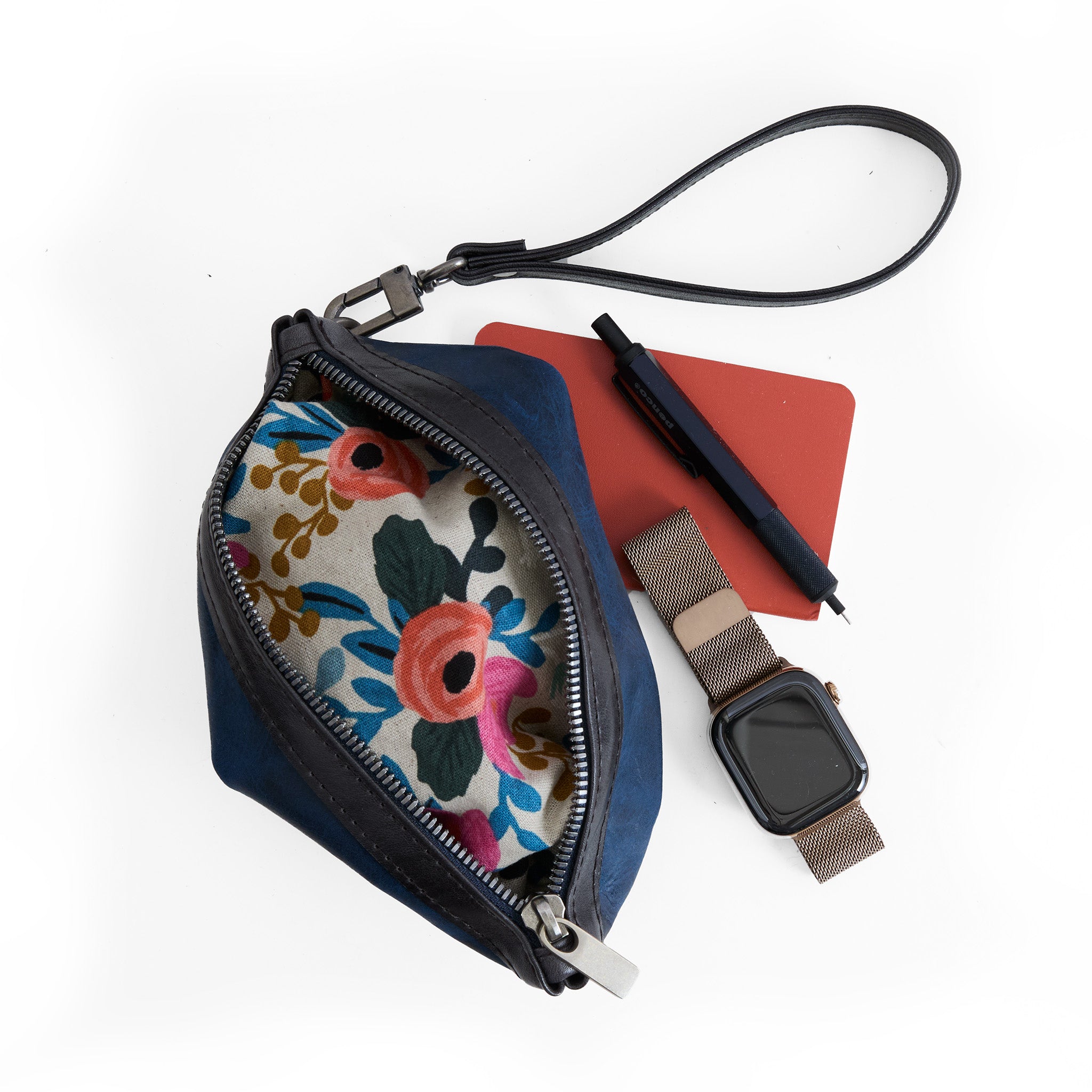 zip pouch medium sailboat, showcasing interior rifle paper co. rosa cream lining