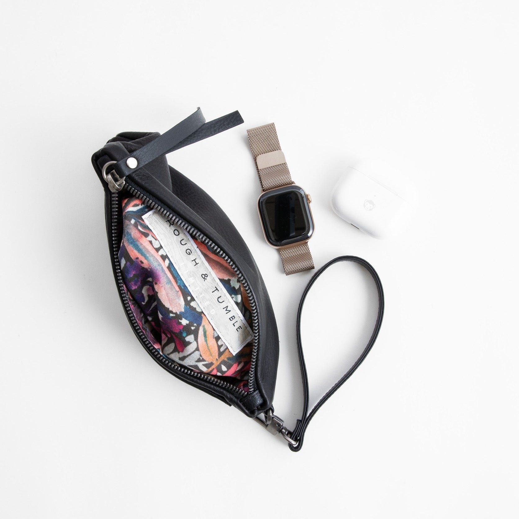 bon bon in nero black, showcasing interior fallen gems linen lining