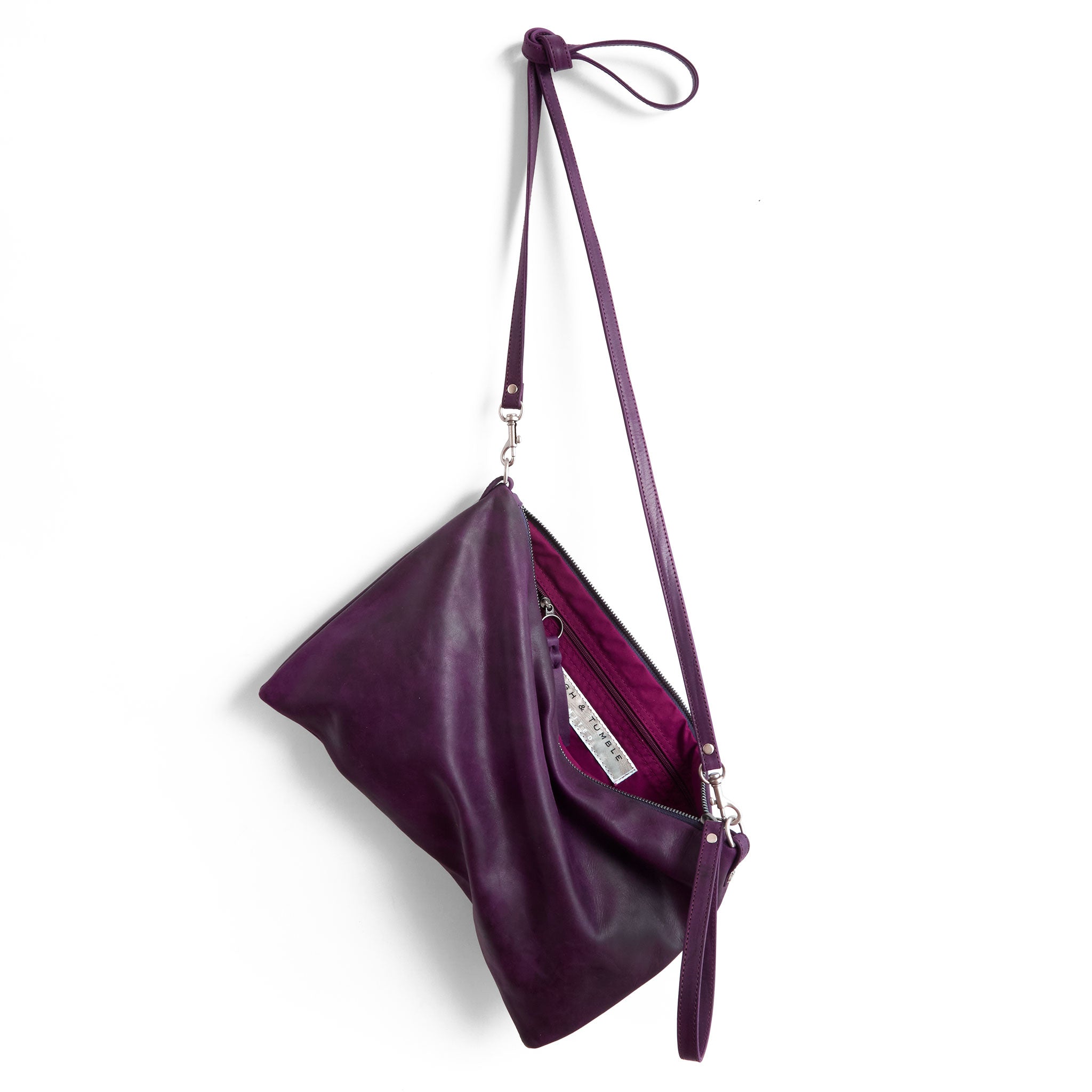 the covet in rustic eggplant, showcasing interior jam lining and zippered pocket