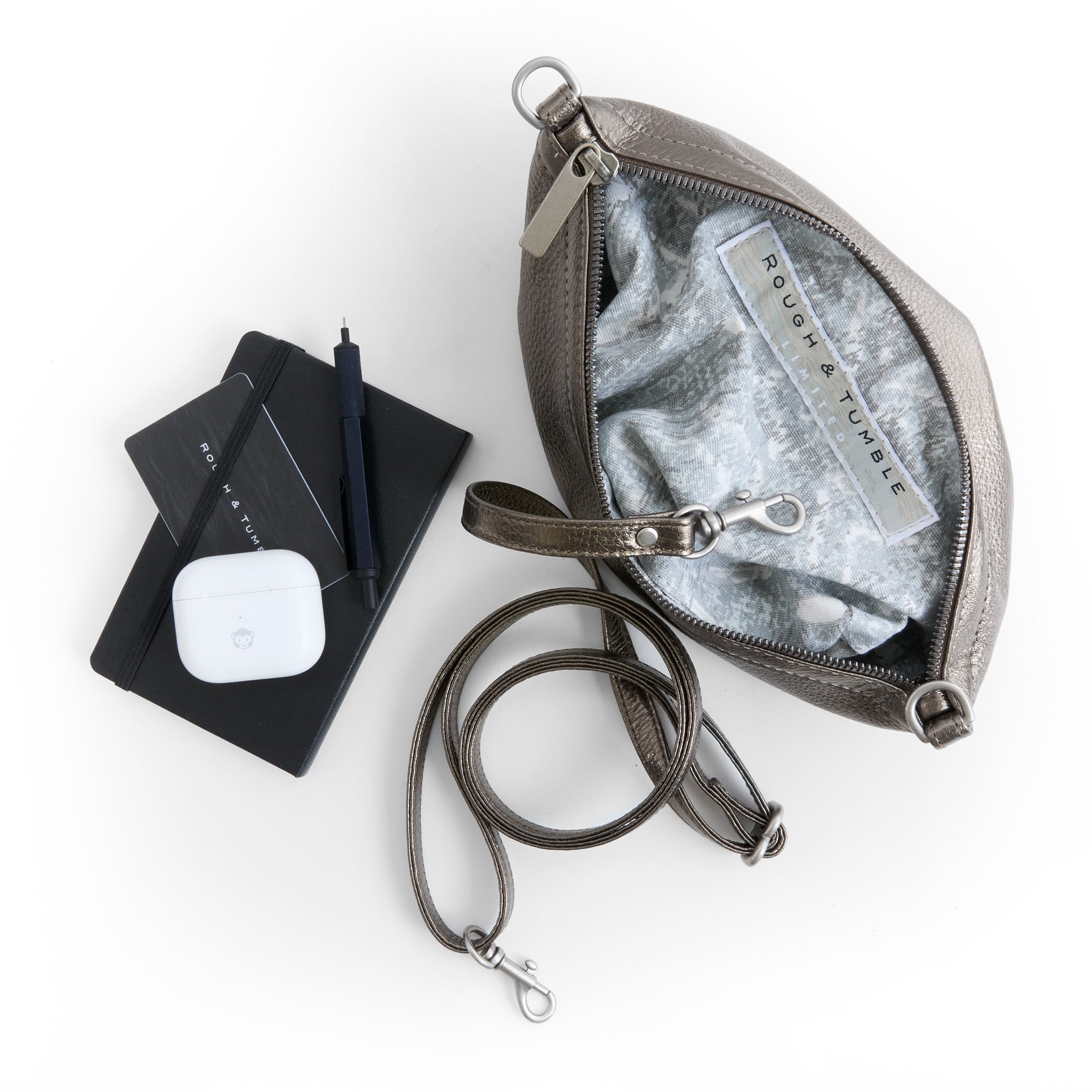 wren in pyrite, showcasing interior seal shade lining